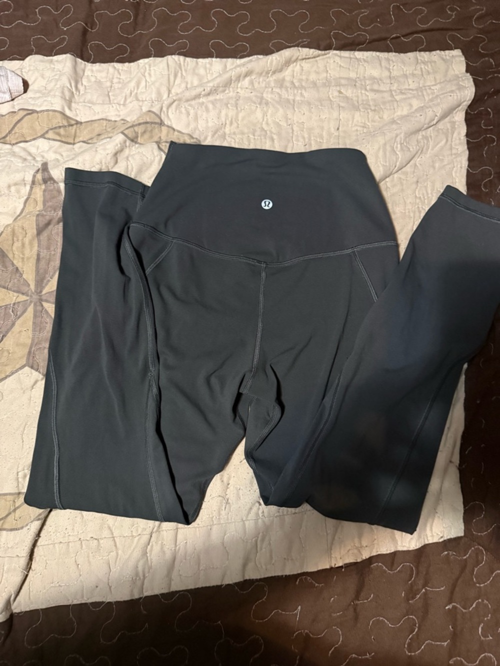 Lululemon Align Leggings - Picture 4 of 5
